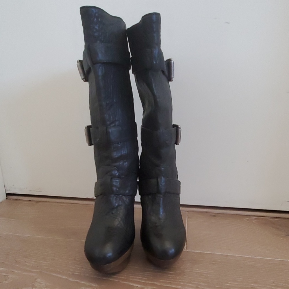 Elizabeth and James E Gasp Black Platform Boots